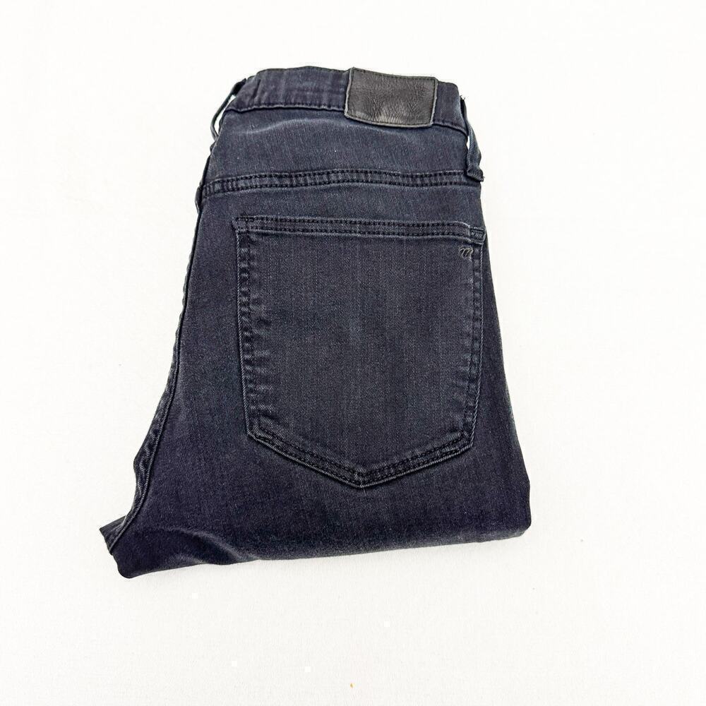 Madewell 9" Mid-Rise Skinny Distressed Black Wash Solid Denim Jeans Size 30